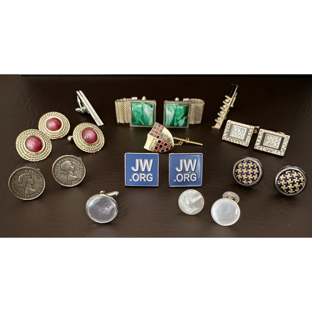 Vintage Lot Of Cufflinks Tie Bar Clip Tack Cuff Buttons
